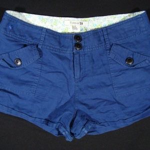 **Forever 21 Casual Shorts Loose Fit Pockets